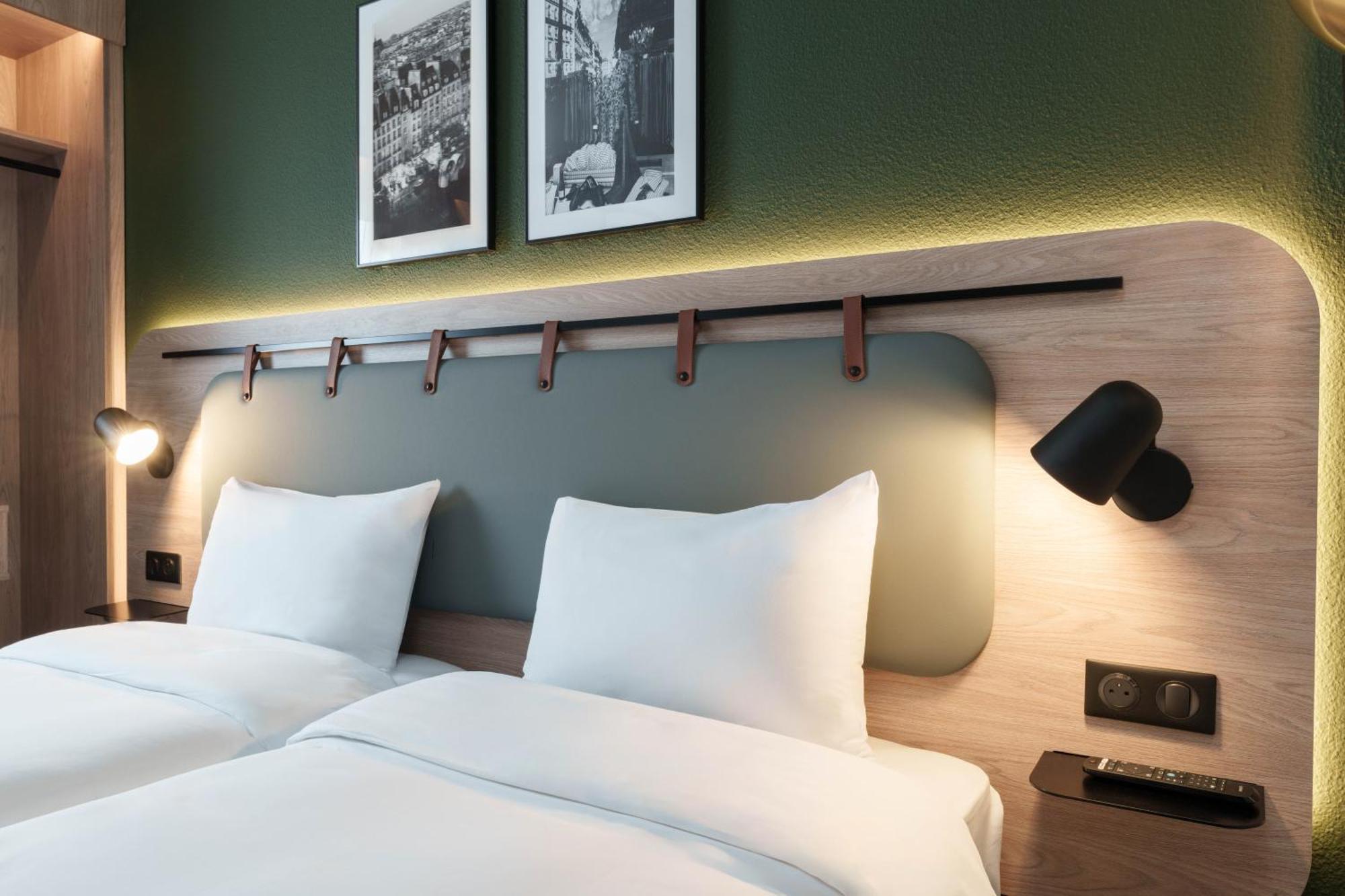 Hotel Campanile 3*