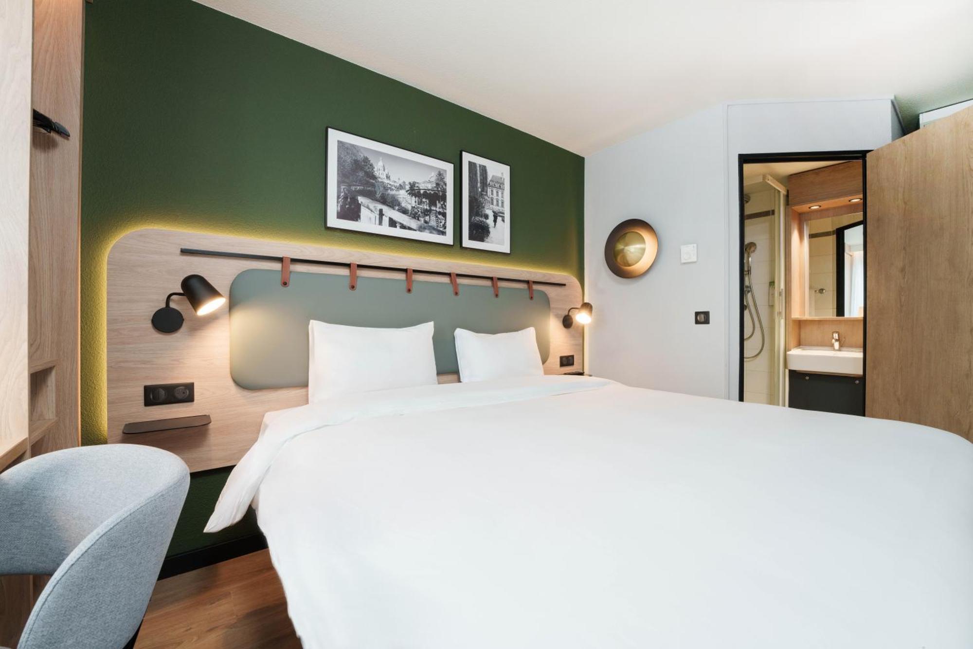 Campanile Hotel 3*