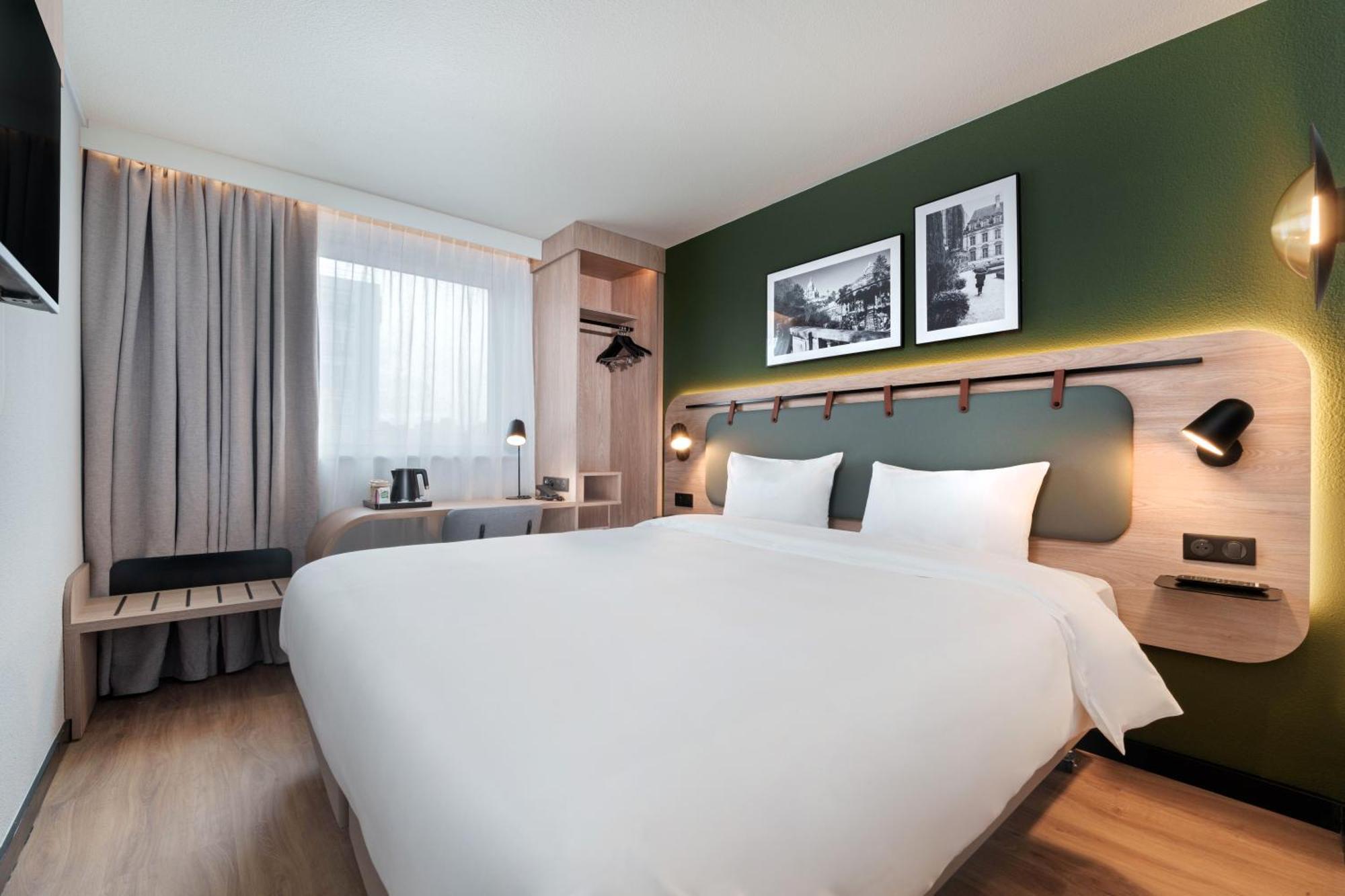 Hotel Campanile