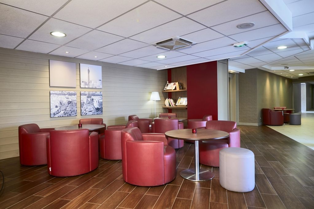 Campanile 3* Argenteuil