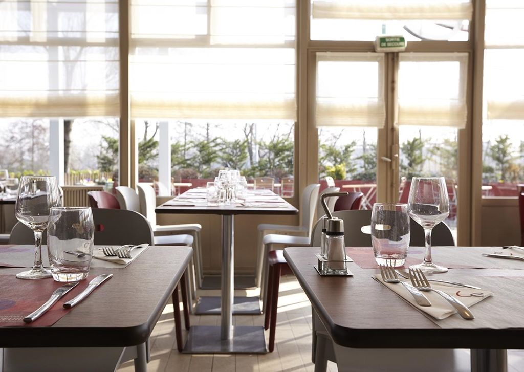Campanile Hotel 3*