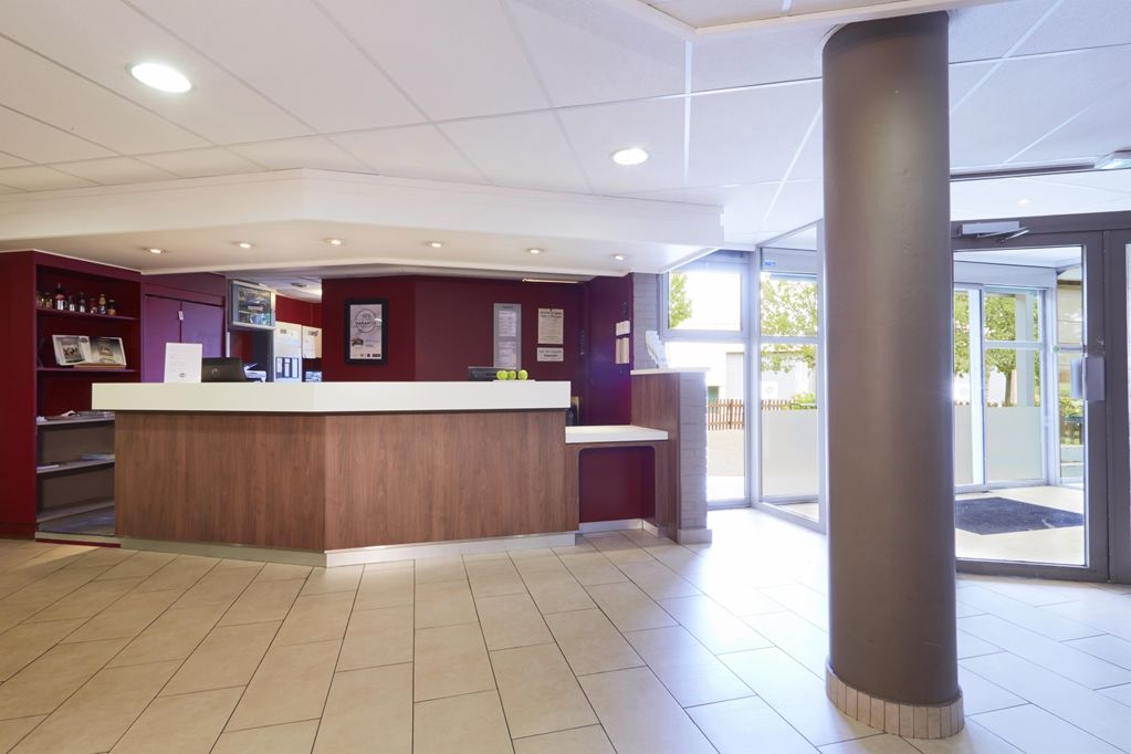 Campanile Hotel 3*